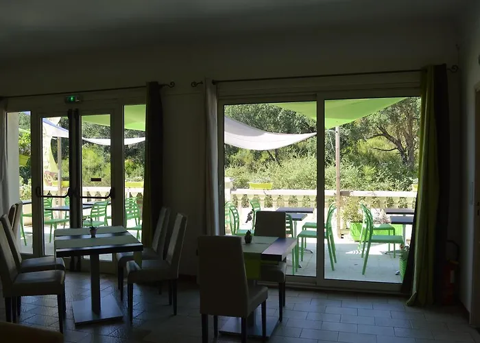 Le Riviera