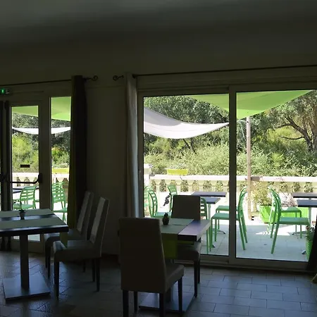 Le Riviera