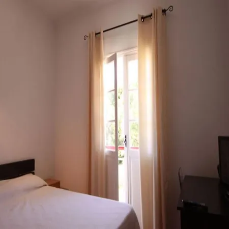 Otel Le Riviera 2*