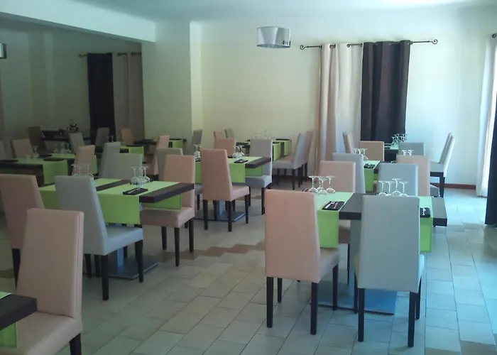 Le Riviera Hotel Alata